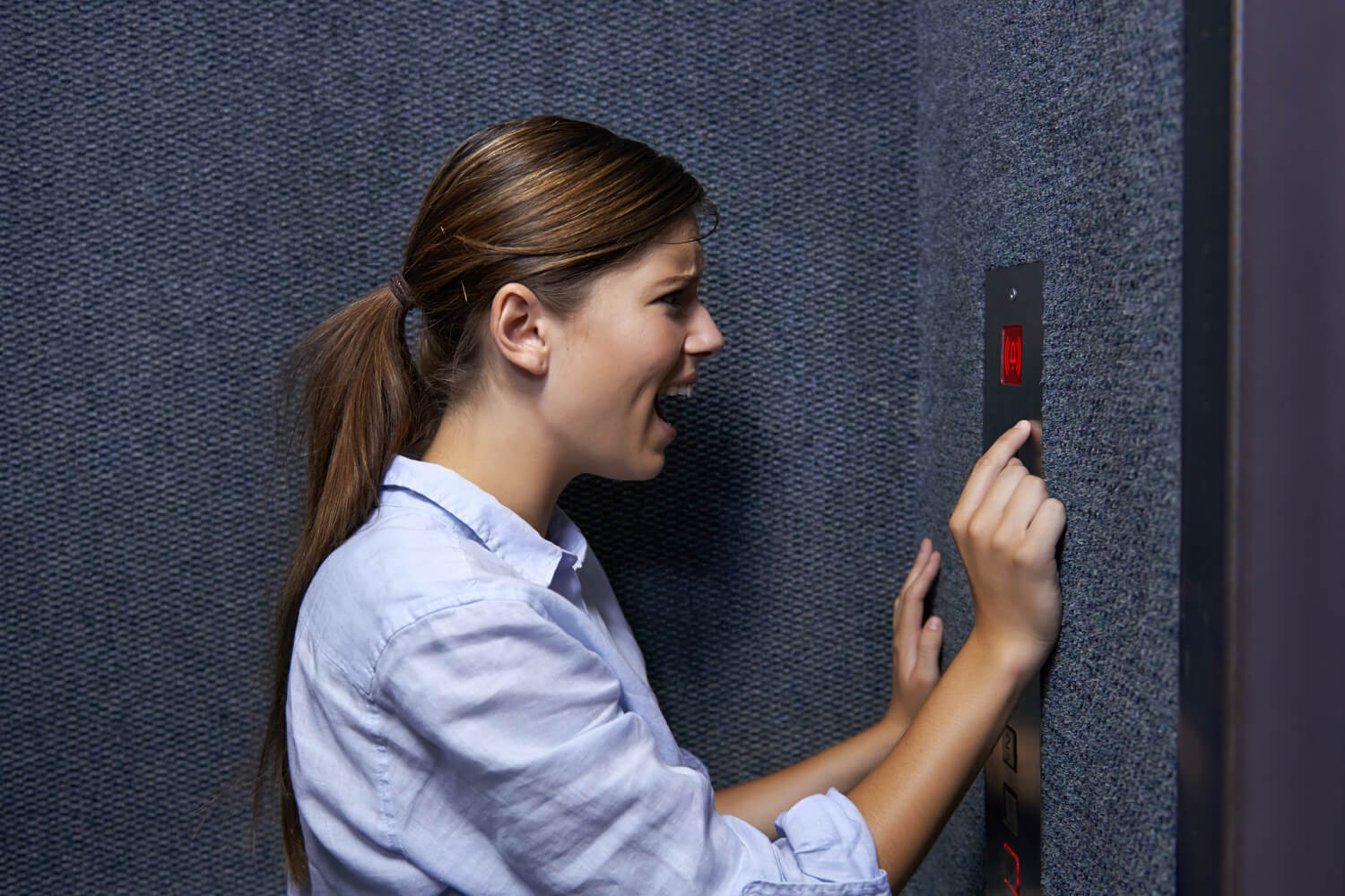 elevator communications failure